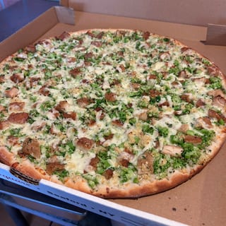 Chicken Broccoli Pizza